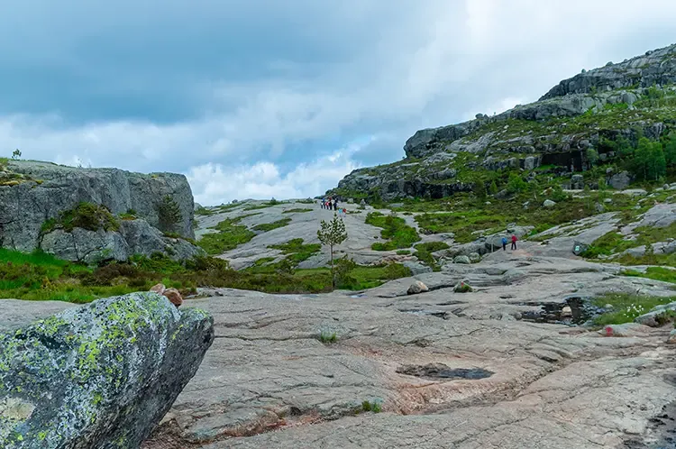 Preikestolen Hike — What the Trail Actually Feels Like — zdjęcie z galerii 6